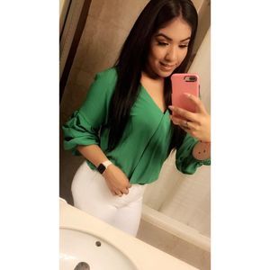 Meet your Posher, Jazmin